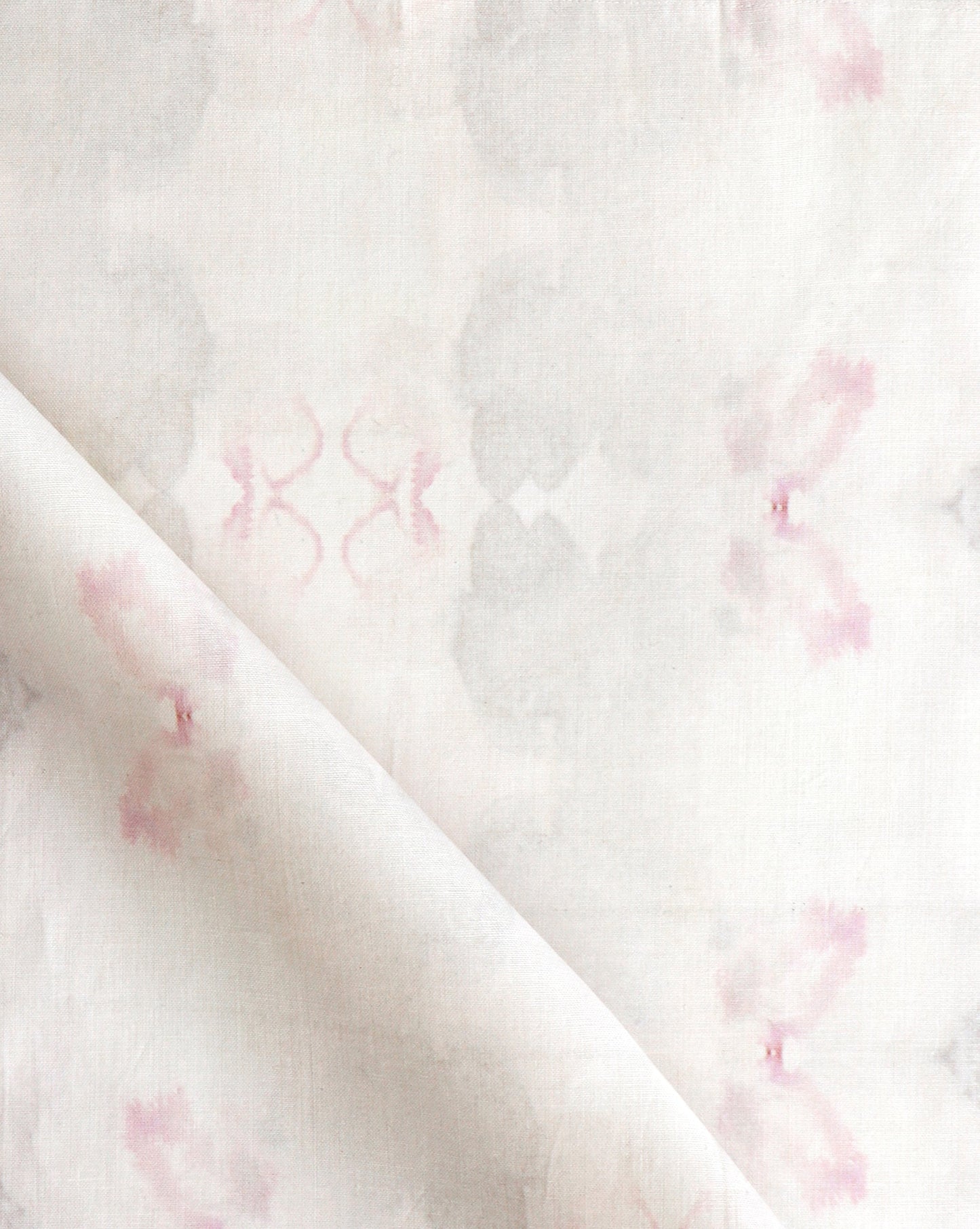A high-end luxury Icelandic Mist Fabric Rose with pink and Icelandic Mist flowers on it