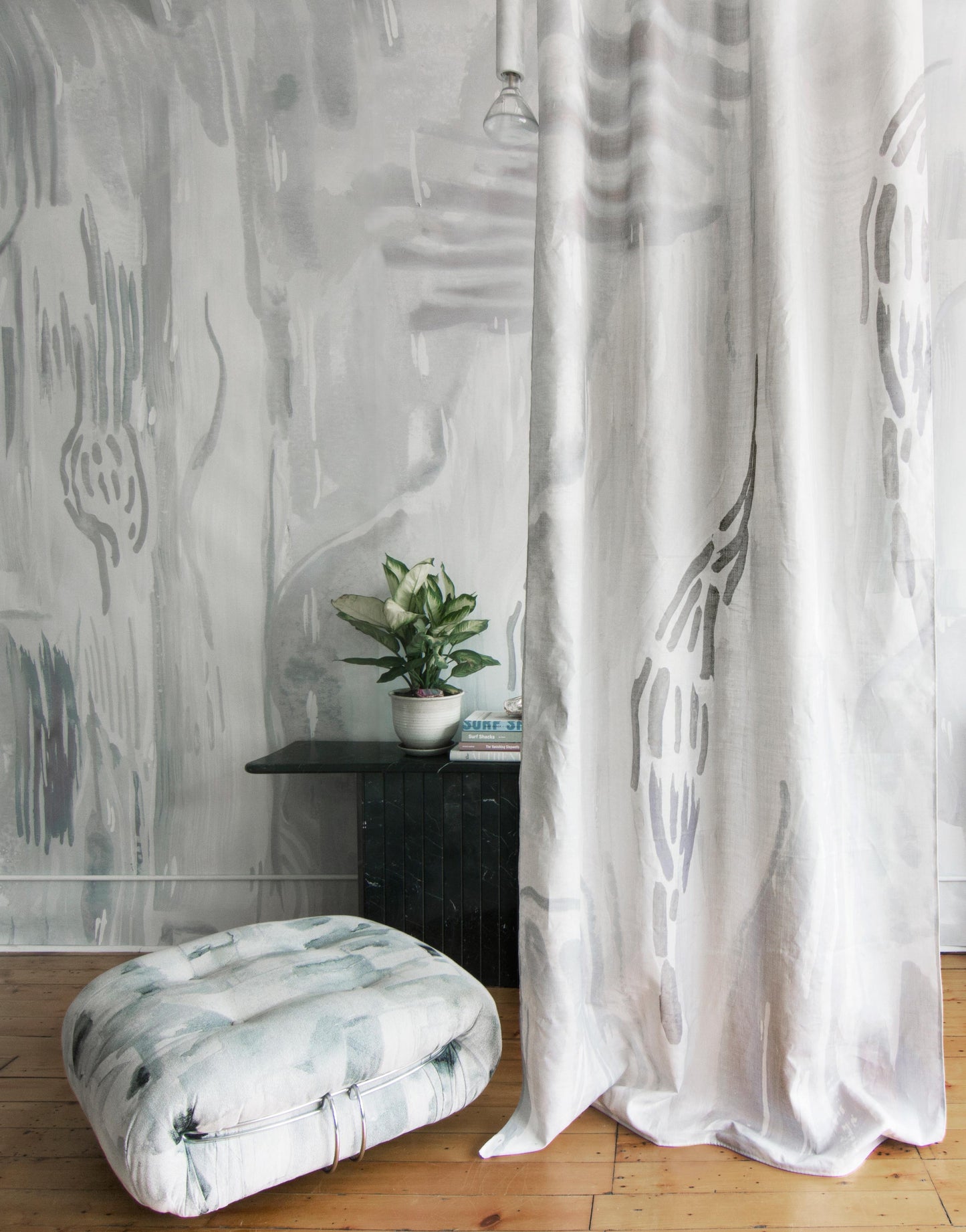 A room with white curtains and a white ottoman in Majorelle Fabric Blanca, Marrakech