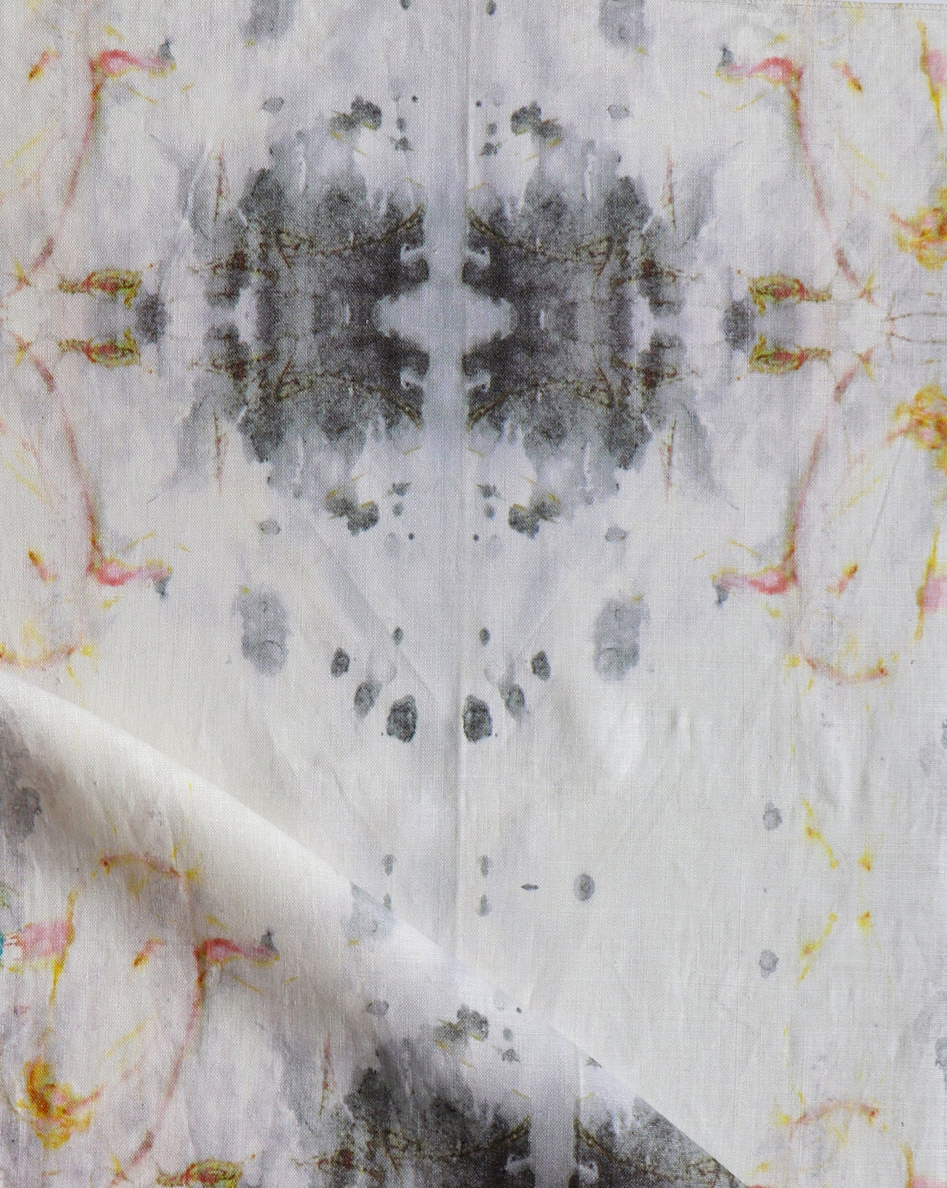 A luxurious Roman Ram fabric with a flower pattern on it from the Era Collection