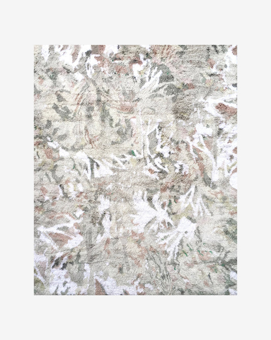 A Cortile Hand Knotted Rug\Alba with a floral pattern