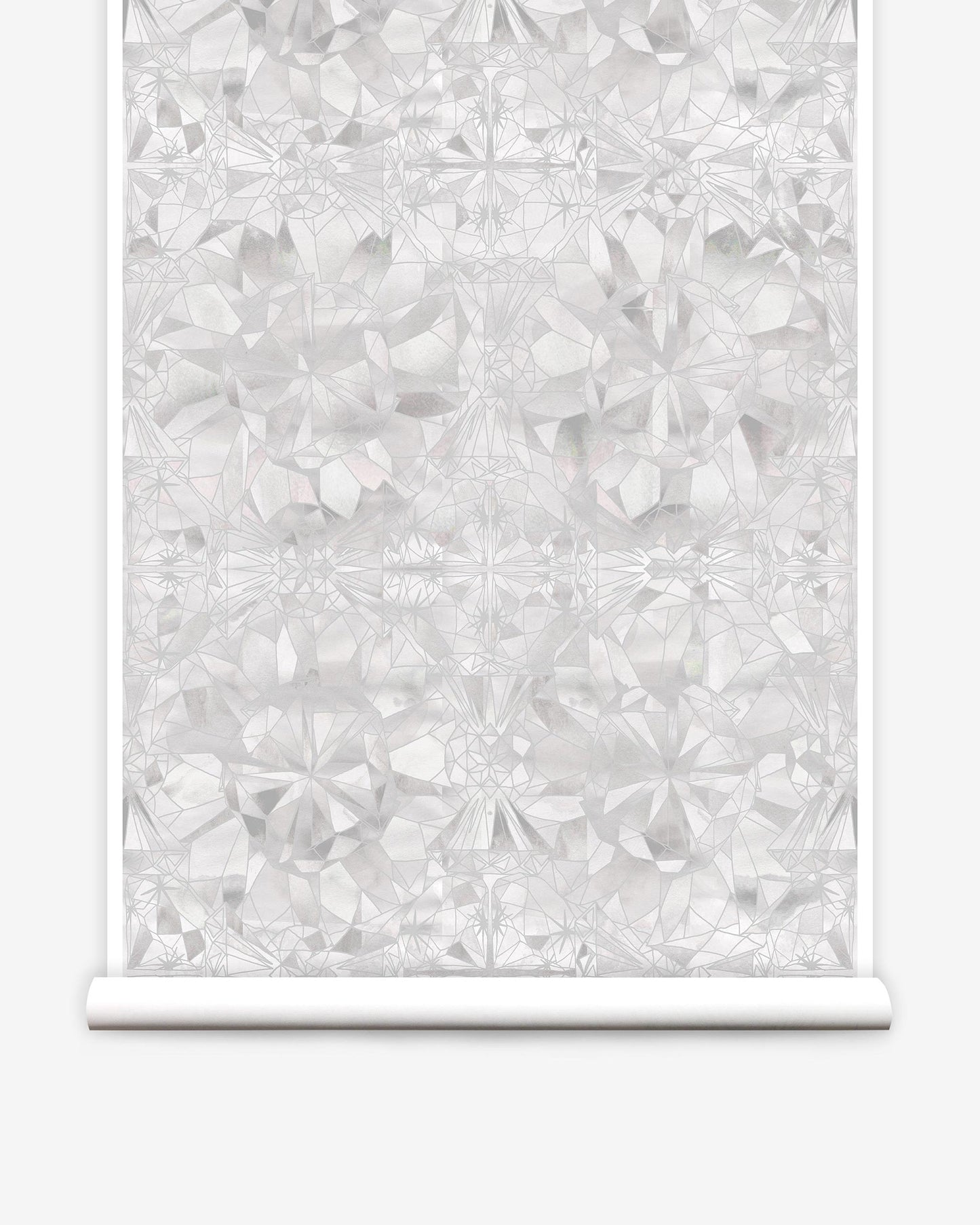 A Solitaire Wallpaper Pearl with a diamond pattern on it