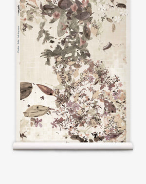Pétalos Grasscloth||Solar is a botanical wallpaper featuring a hand-painted abstract floral pattern in muted tones of beige, brown, and pink. Scattered leaves, flowers, and organic shapes adorn this vertical roll, bringing artisanal charm to any space.