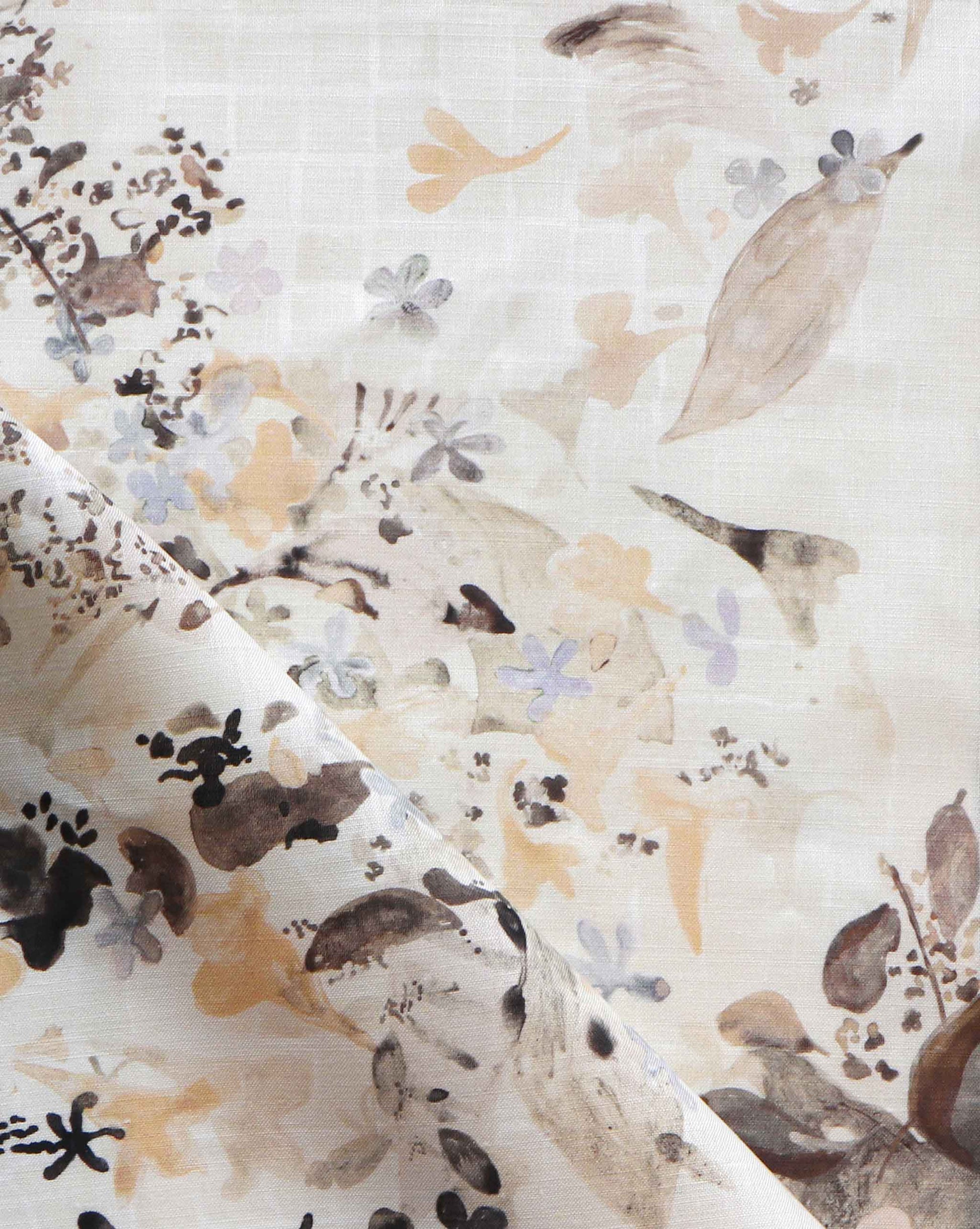 Eskayels pattern Pétalos on fabric in the color way sand dollar which has pearl, cream, and oyster tones.