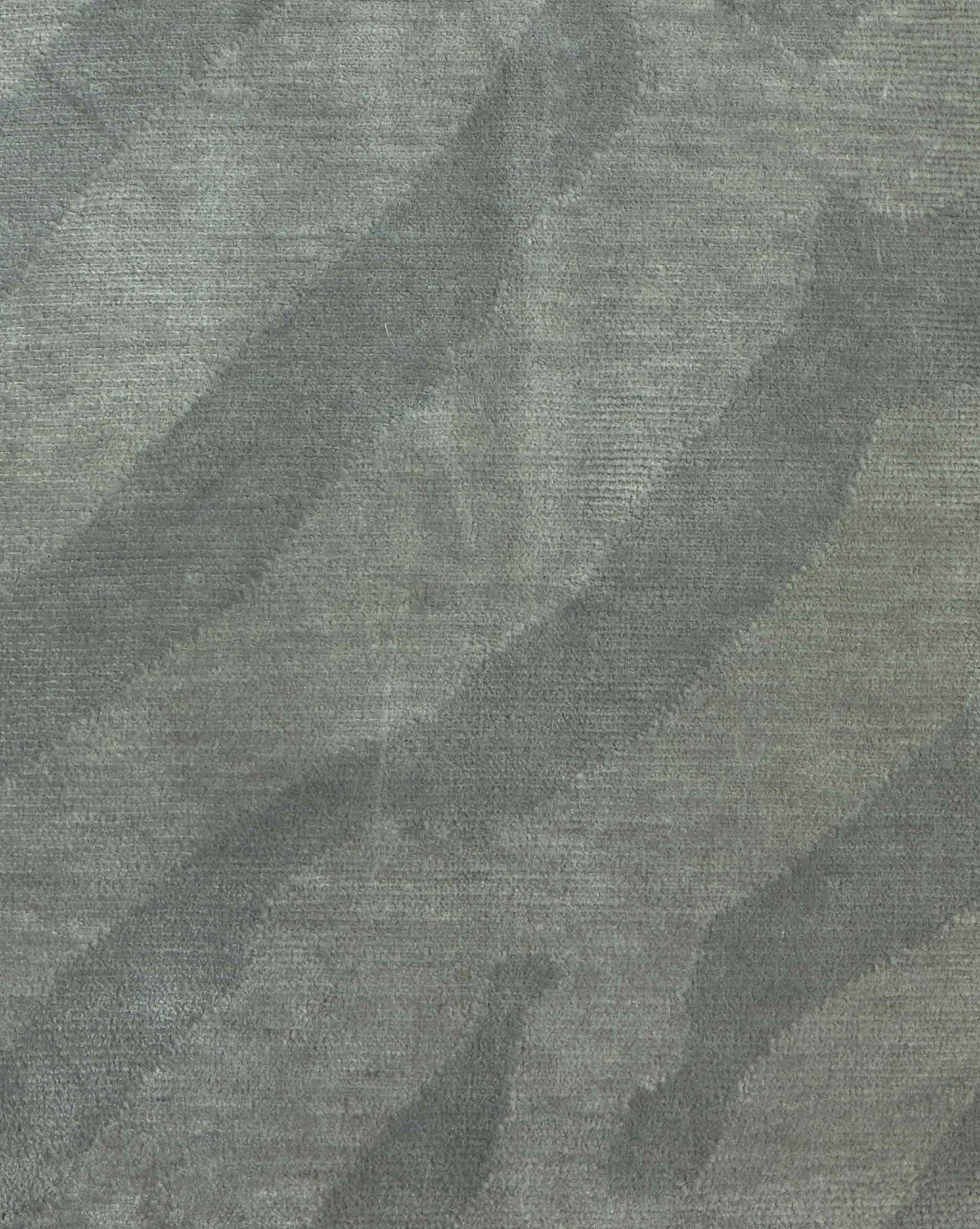 A close up image of the Sand Lines rug in Sage.