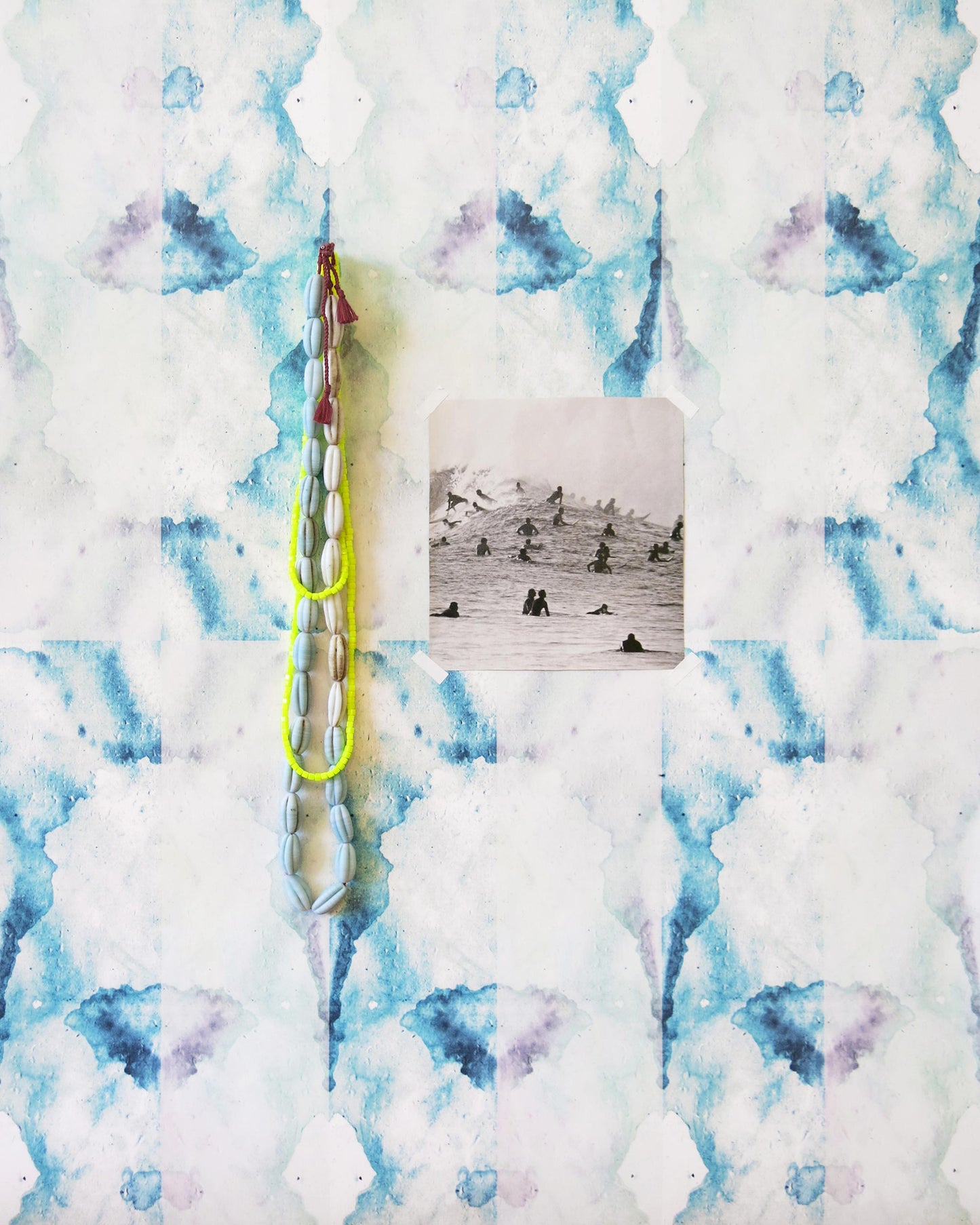 Bungalow Wallpaper||Celadon